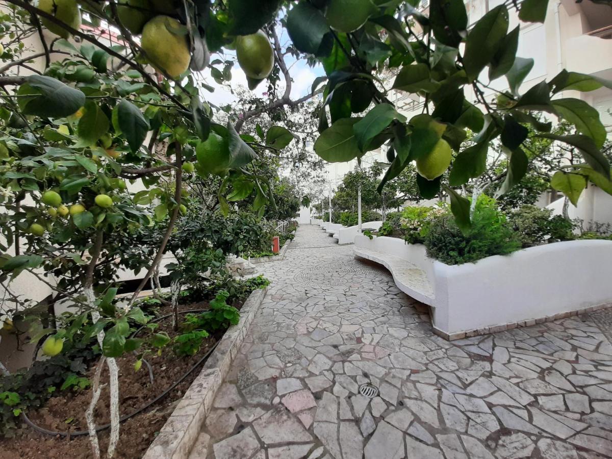 Kela Apartment 3 Saranda Extérieur photo