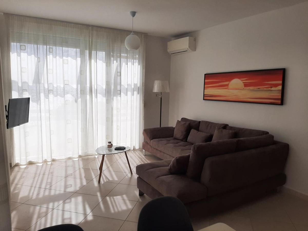Kela Apartment 3 Saranda Extérieur photo